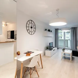 - Aparts - Manhattan Mokotow Апартаменты